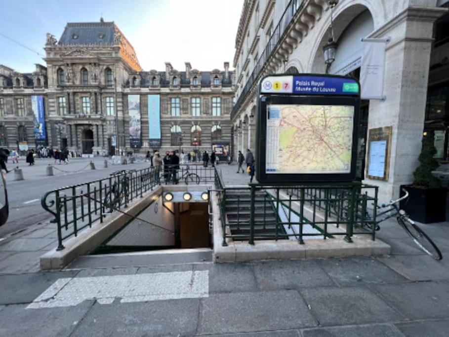 La Villa Du Louvre Parigi Esterno foto